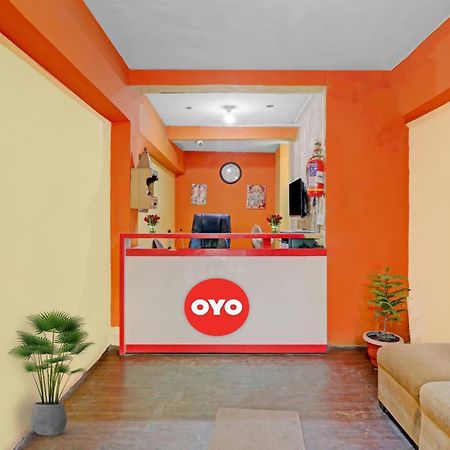 Hotel O J.D Palace Chinhat Экстерьер фото